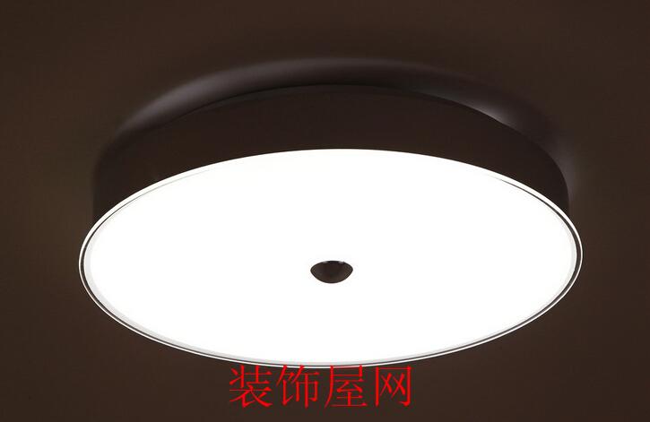 好的吸顶灯价格多少左右 好的吸顶灯价格多少左右